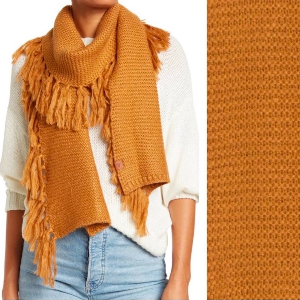 Frye Caramel Fringe Trim Cable Knit Scarf